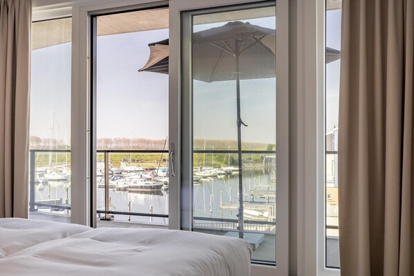 3 bedrooms, free WiFi - Apartment in Kortgene with Harbor Views (Kortgene)