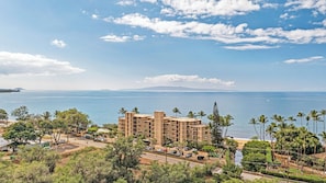 Exterior - Kihei Beach #210 – Oceanfront Gem with A/C, Lanai, Pool and Sugar Beach Access (Kihei, Maui)