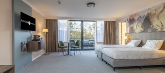 Enjoy Scenic Cycling Trails & Tennis, Plus Indoor Pool Access and Free Parking