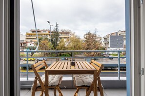 Lägenhet - 1 dubbelsäng - kök - utsikt mot staden | Balkong