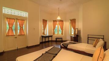 Familien-Doppelzimmer, Gartenblick