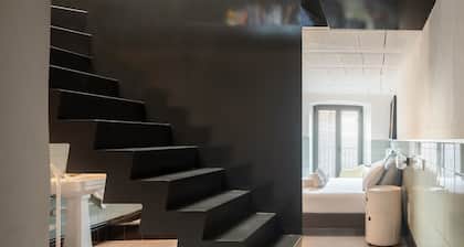 Majordoms Retrocéntric - Apartment in Banyoles' Historic Old Town