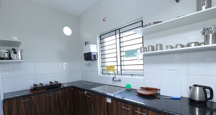 2BR Apartment in chennai / WIFI/ Downtown/Family friendly