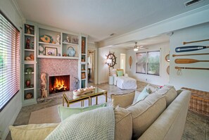 Interior - The Koi Marlin | Port A Home w/ Pool, Pond, Grill & Near Beach + Marinas (Port Aransas)