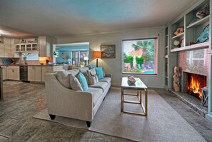 Smart TV, fireplace, offices