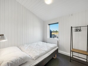 6 bedrooms, Internet
