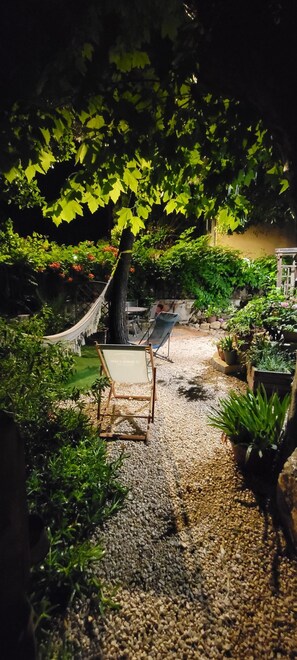 Enceinte de lâhĂ©bergement