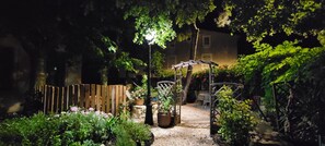 Enceinte de lâhĂ©bergement