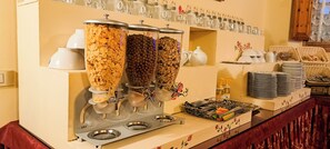 Desayuno buffet incluido todos los días 