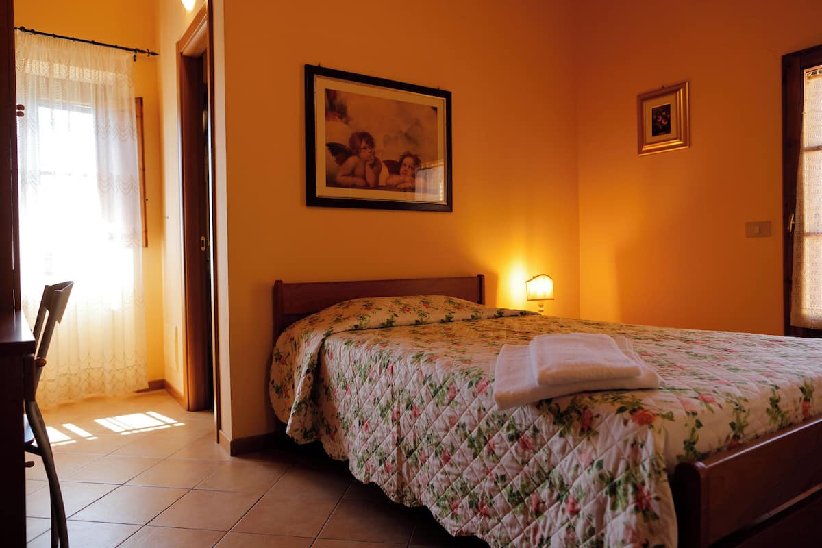 Classic Single Room, Hill View