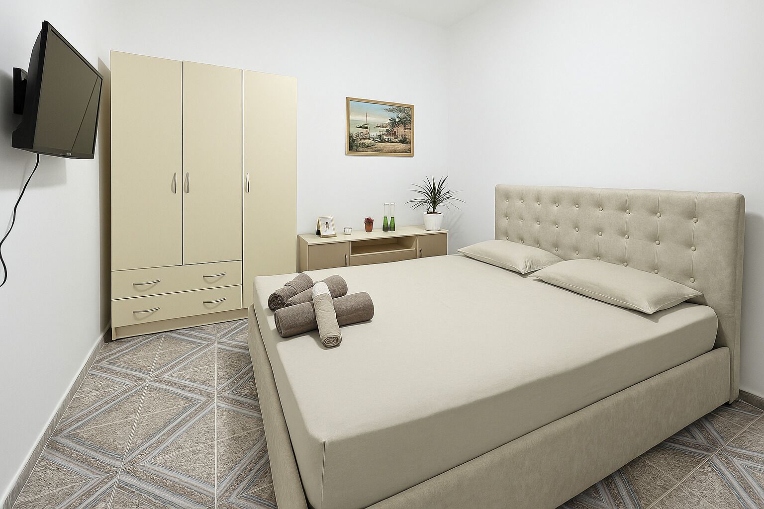 1 bedroom, iron/ironing board, free WiFi, bed sheets