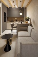 Villa Maja Aurelia in the centre Romantic Studio Apartment | 起居区 | 109-厘米智能电视（配备卫星频道）