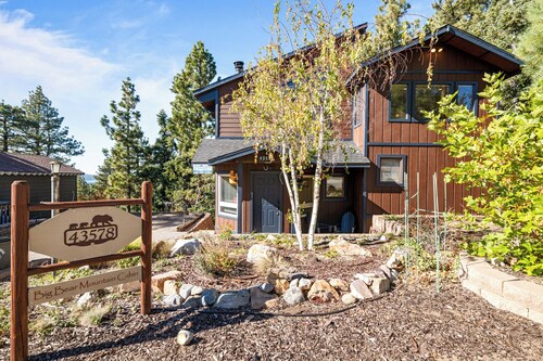 Big Bear Mountain Cabin