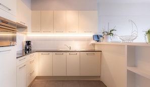 Four, plaque de cuisson, lave-vaisselle