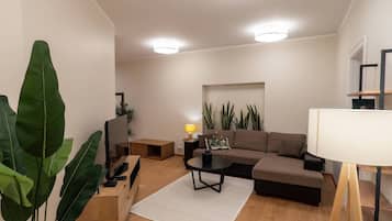 Apartment, 2 Bedrooms | Living room