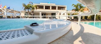 Pino Residence