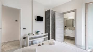 Apartemen Standar, 3 kamar tidur, balkon (Pino 5 - 3 bedrooms Near The Sea) | 1 kamar tidur