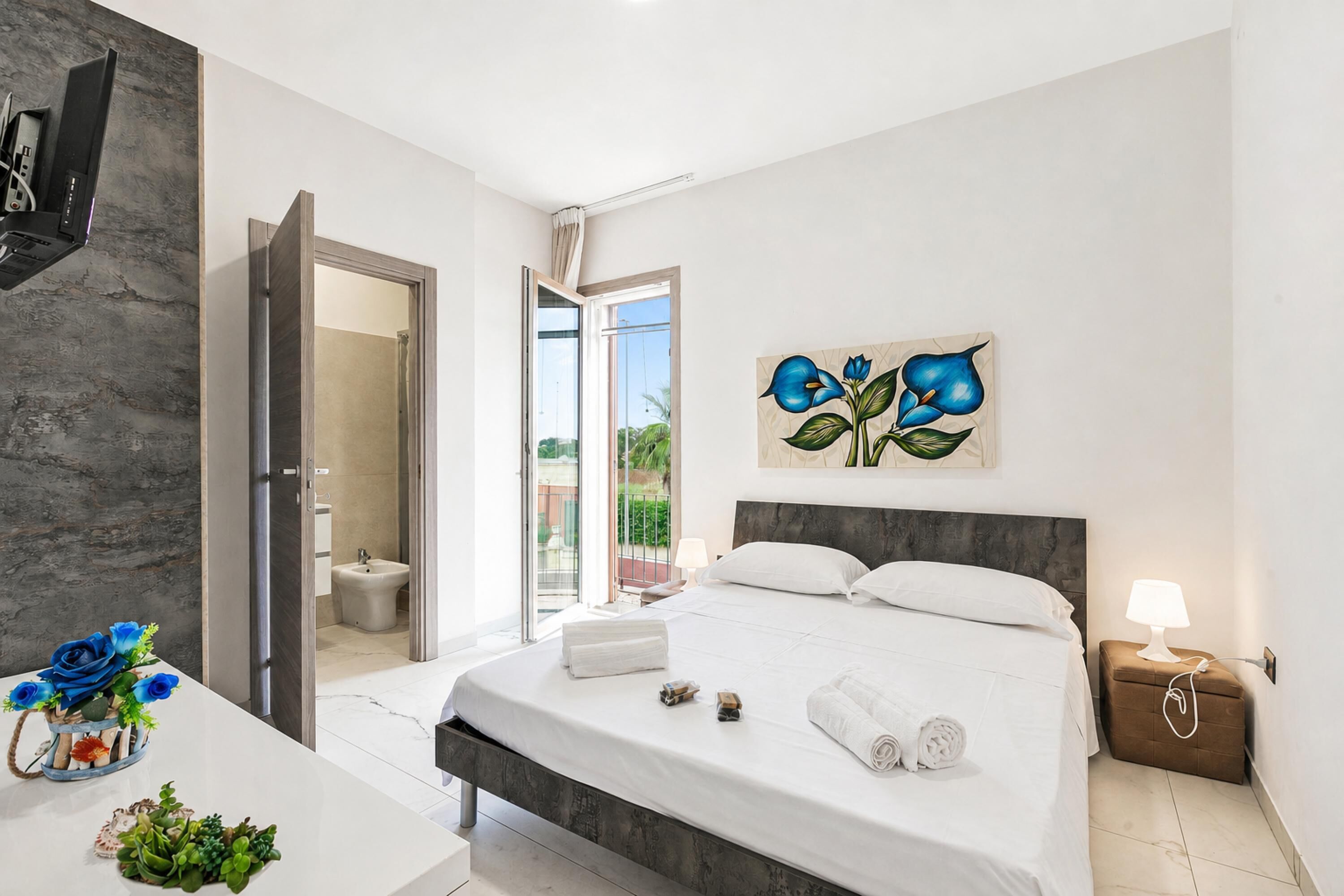 Standard Apartment, 3 Bedrooms, Balcony (Pino 5 - 3 bedrooms Near The Sea) | 1 bedroom