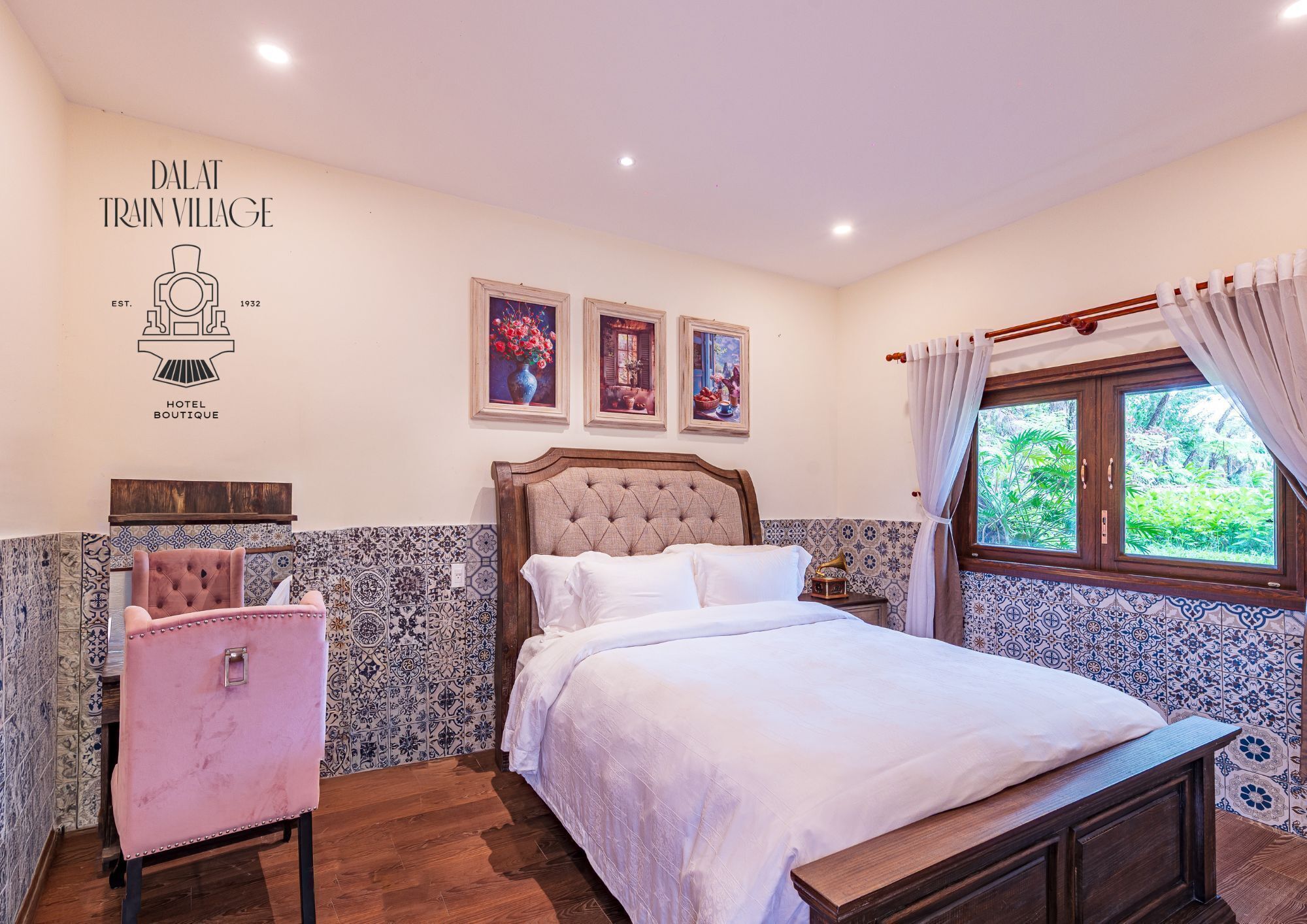 Deluxe Double Room, Garden View | Soundproofing, free WiFi, bed sheets
