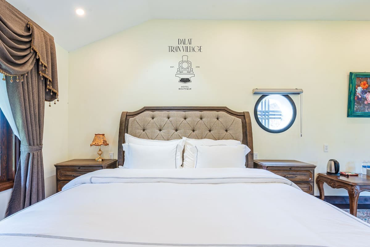 Suite Junior | 1 kamar tidur, seprai premium, kedap suara, dan Wi-Fi gratis