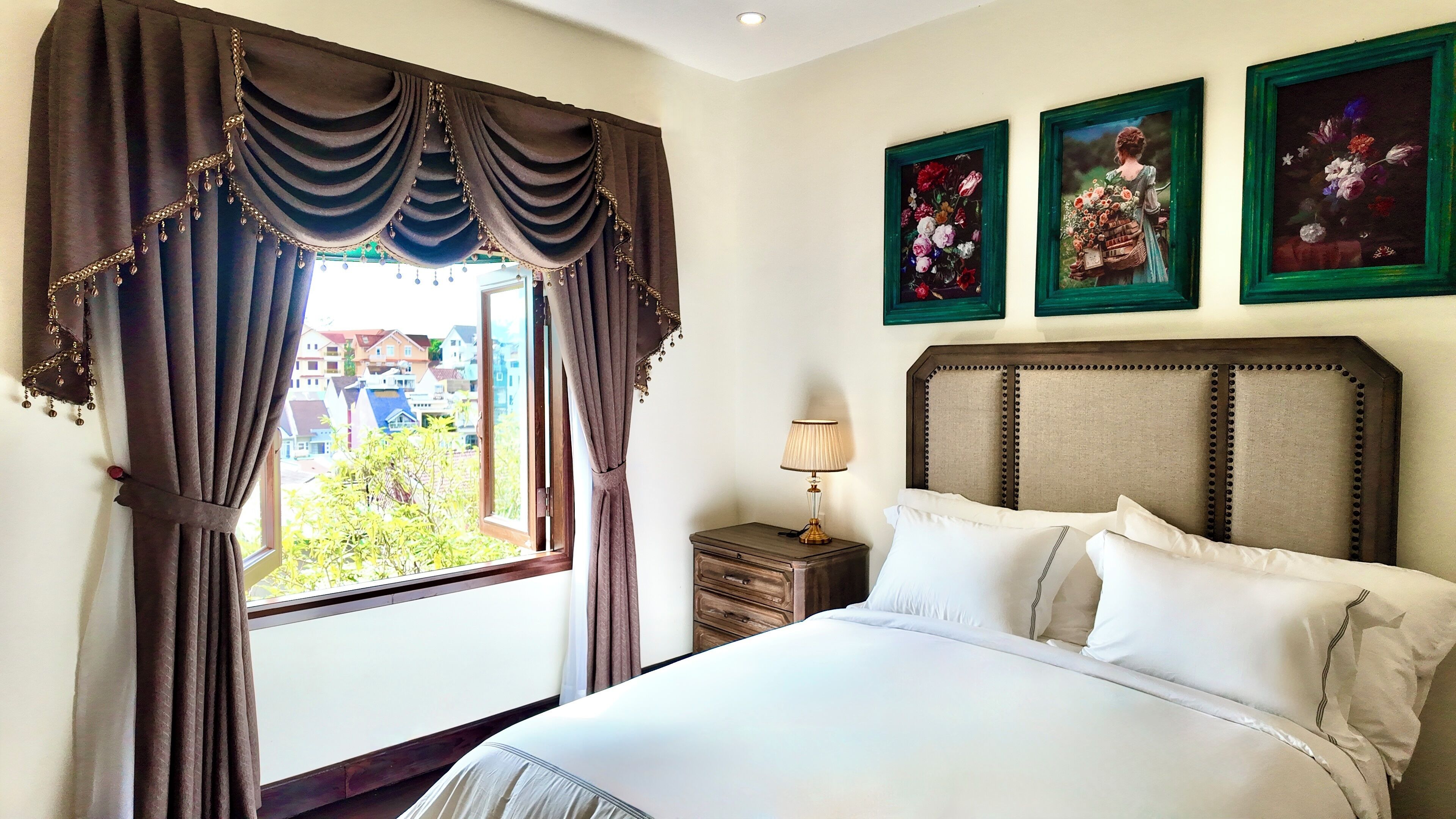 Premium bedding, blackout curtains, free WiFi, bed sheets