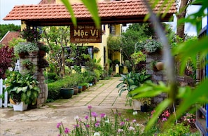 Restaurant - Dalat Train Village (Da Lat)