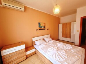 1 quarto, ferros/tábuas de passar roupa, Wi-Fi de cortesia