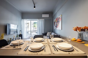 Apartment, 3 Bedrooms, Kitchen, City View | In-room dining - Zephyr 3-Bedroom Apartment in Athens (Athens)