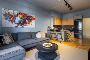 Apartment, 3 Bedrooms, Kitchen, City View | Living room - Zephyr 3-Bedroom Apartment in Athens (Athens)