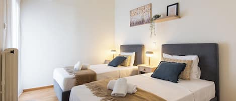 公寓, 3 間臥室, 廚房, 城市景觀 | 遮光布/窗簾、熨斗/熨衣板、免費無線上網