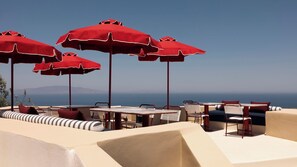 Breakfast and lunch served, Italian cuisine