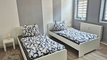 2 bedrooms, WiFi, bed sheets