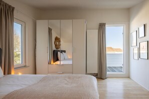 3 bedrooms, free WiFi - Holiday Home in Zeeland near Sophia Beach (Kamperland)