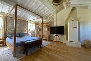 1 chambre, coffres-forts dans les chambres, Wi-Fi gratuit, draps fournis