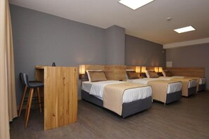 18 Schlafzimmer, WLAN, BettwÀsche