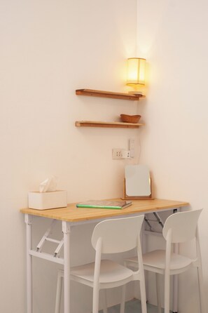 Chambre double, patio | Accès au Wi-Fi (inclus)