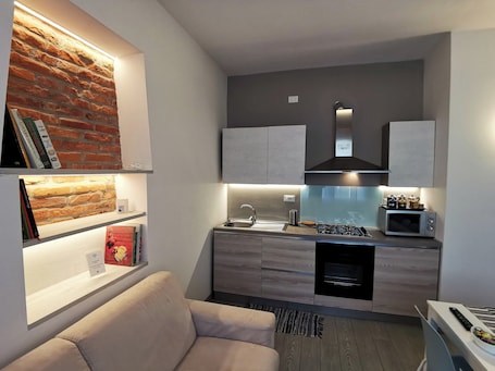 1 habitación, tabla de planchar con plancha y wifi gratis