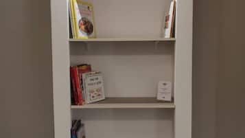 Family Apartment | 1 bedroom, iron/ironing board, free WiFi