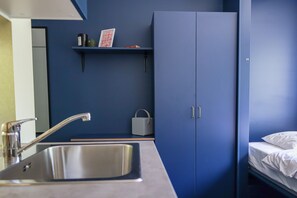 Standard Studio | Free WiFi