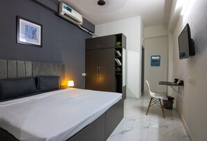 開放式客房, 城市景 | 書桌、手提電腦工作空間、遮光窗簾/窗簾、隔音