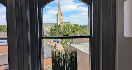 Live-Work Space in the Heart of Norwich with free city-centre parking!