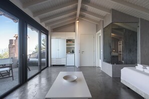 5 chambres, fer et planche à repasser, Wi-Fi gratuit, draps fournis
