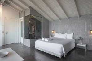 5 slaapkamers, een strijkplank/strijkijzer, gratis wifi, beddengoed