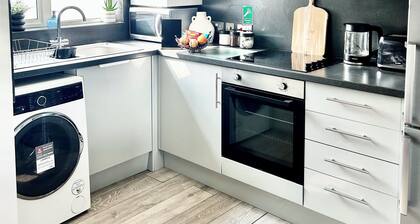 Tranquil 3BR Retreat | Pet-Friendly + Free Parking