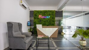 Reception - Housr 84 Kondapur Near Botanical Garden (Hyderabad)