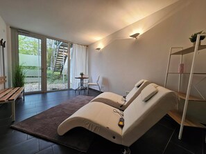 Televisión, libros y estéreo 