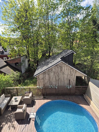 Villa Mosahiisi Charming Poolside Getaway