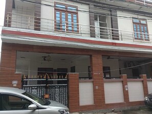 Exterior - Ashiyana Upvan Homestay (Lucknow)