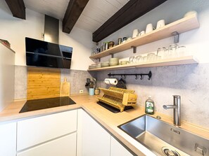 Fridge, oven, stovetop, coffee/tea maker - Alpine Sun" vacation apartment (Oberstaufen)
