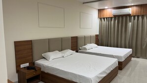 Sınıflandırılmamış resim, 37 üzerinden 2, düğme